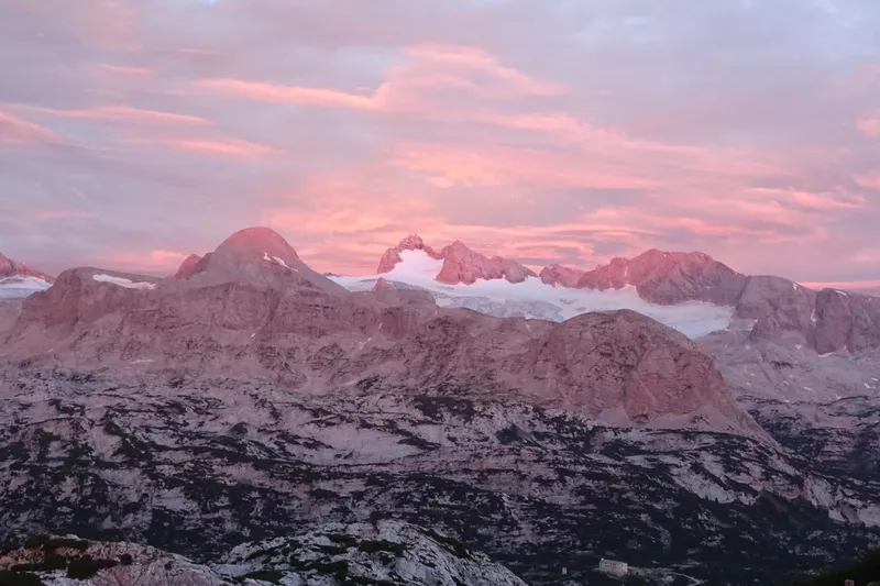 Sonnenaufgang mit Dachsteinmasif